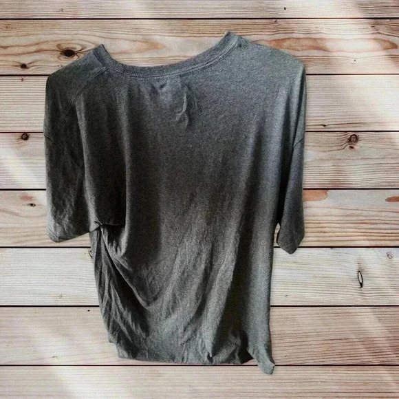 NINTENDO SIZE LARGE BLACK TEE WITH 1-UP! GRAPHIC - Picture 2 of 2